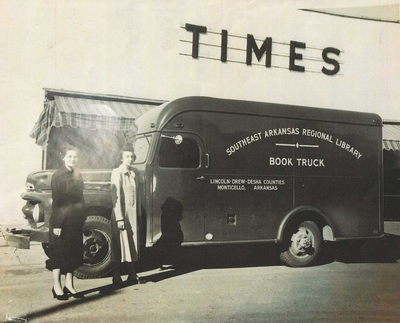 Image of bookmobile